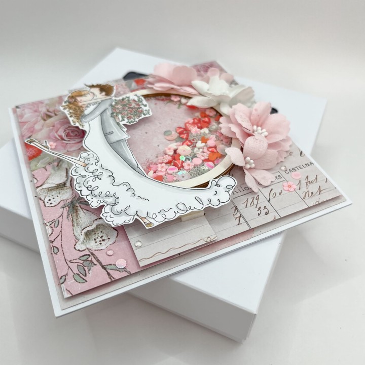 Kartka ślubna z shakerem, parą młodą i kwiatami 3D w pudełku – rękodzieło Marta Zaborowska