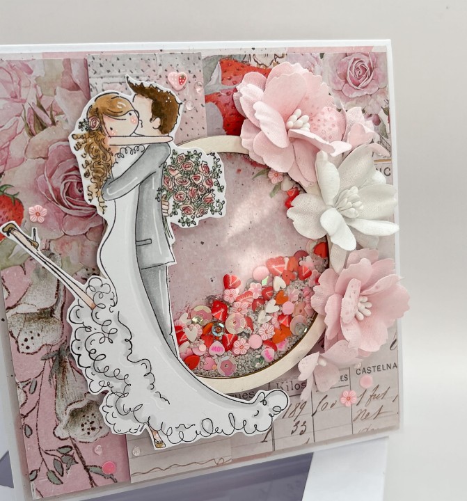 Kartka ślubna z shakerem, parą młodą i kwiatami 3D w pudełku – rękodzieło Marta Zaborowska