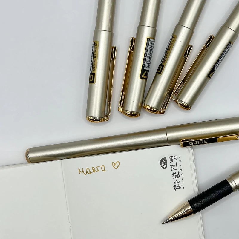 żelopis złoty 0.7 mm – metaliczny długopis żelowy do journalingu i kartek, Craftvena