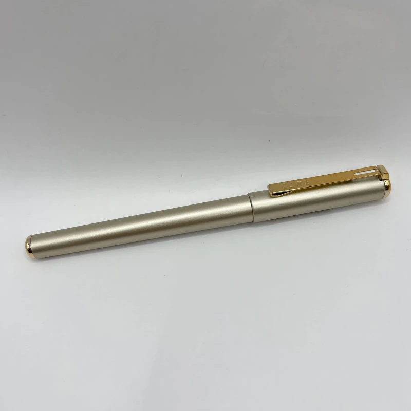 żelopis złoty 0.7 mm – metaliczny długopis żelowy do journalingu i kartek, Craftvena