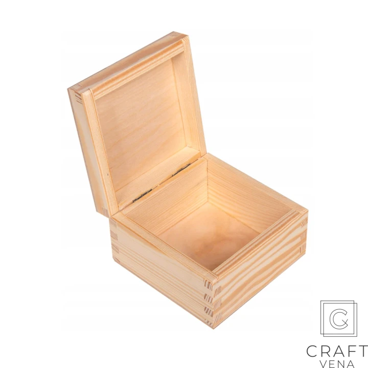 pudełko-drewniane-sosna-szkatułka-craftvena-polska-10x10