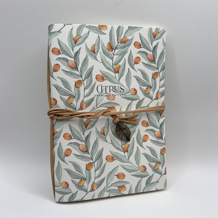 Notes z rzemykiem i zawieszką – papier o fakturze, styl vintage, Craftvena