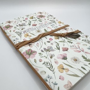 Notes w stylu retro – miękka okładka, papier o strukturze, zawieszka-listek