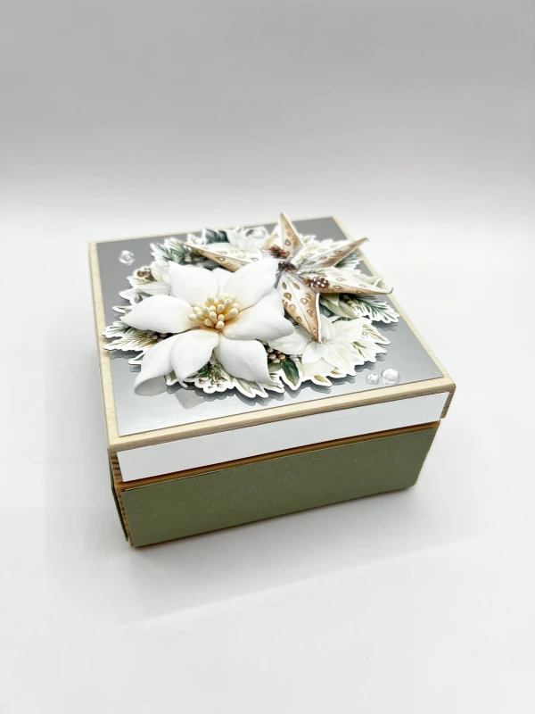 Craftvena-Marta-Zaborowska-szkatułka-świąteczna-3.jpg