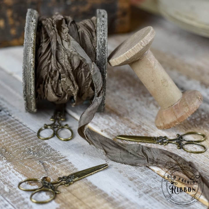 craftvena-old-fashion-ribbon-jasny-braz.jpg