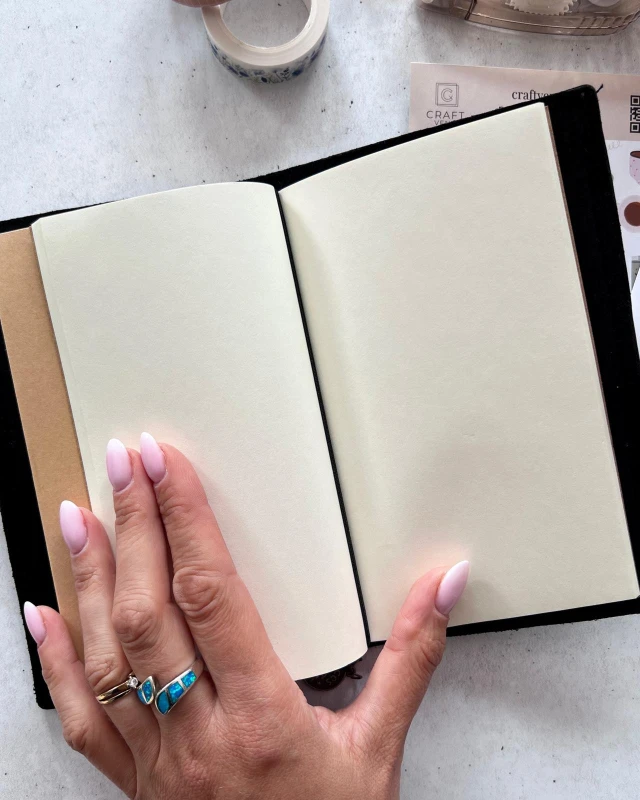notes-skórzany-travel-journal-craftvena-NOTE-TRAV-A6-SKOR-003 (2).jpeg
