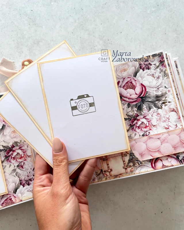 ALBUM-MARTA_ZABOROWSKA-URODZINY-01 (6).png